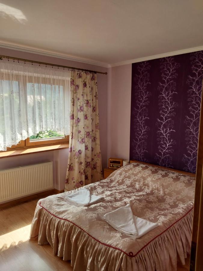 Jasminowe Ogrody Bed & Breakfast Щирк Екстериор снимка