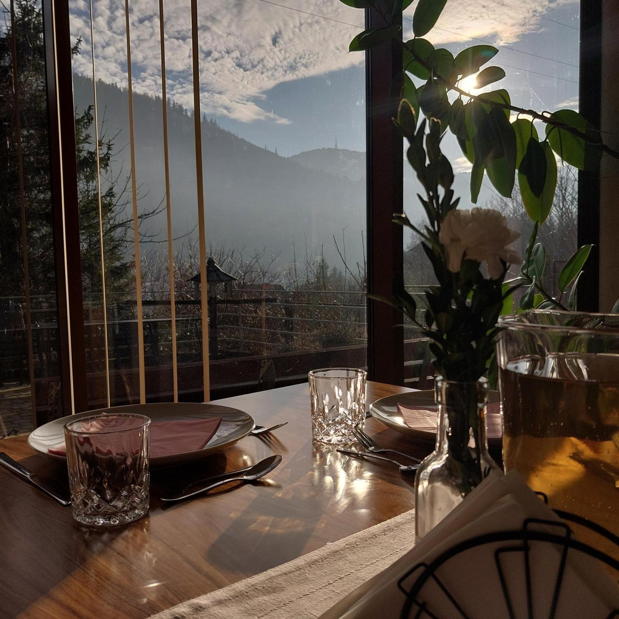 Jasminowe Ogrody Bed & Breakfast Щирк Екстериор снимка